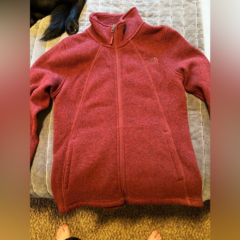 The north face women’s full zip fleece